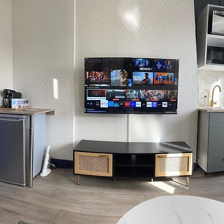 Appartement Tout Confort Rouen Exteriör bild