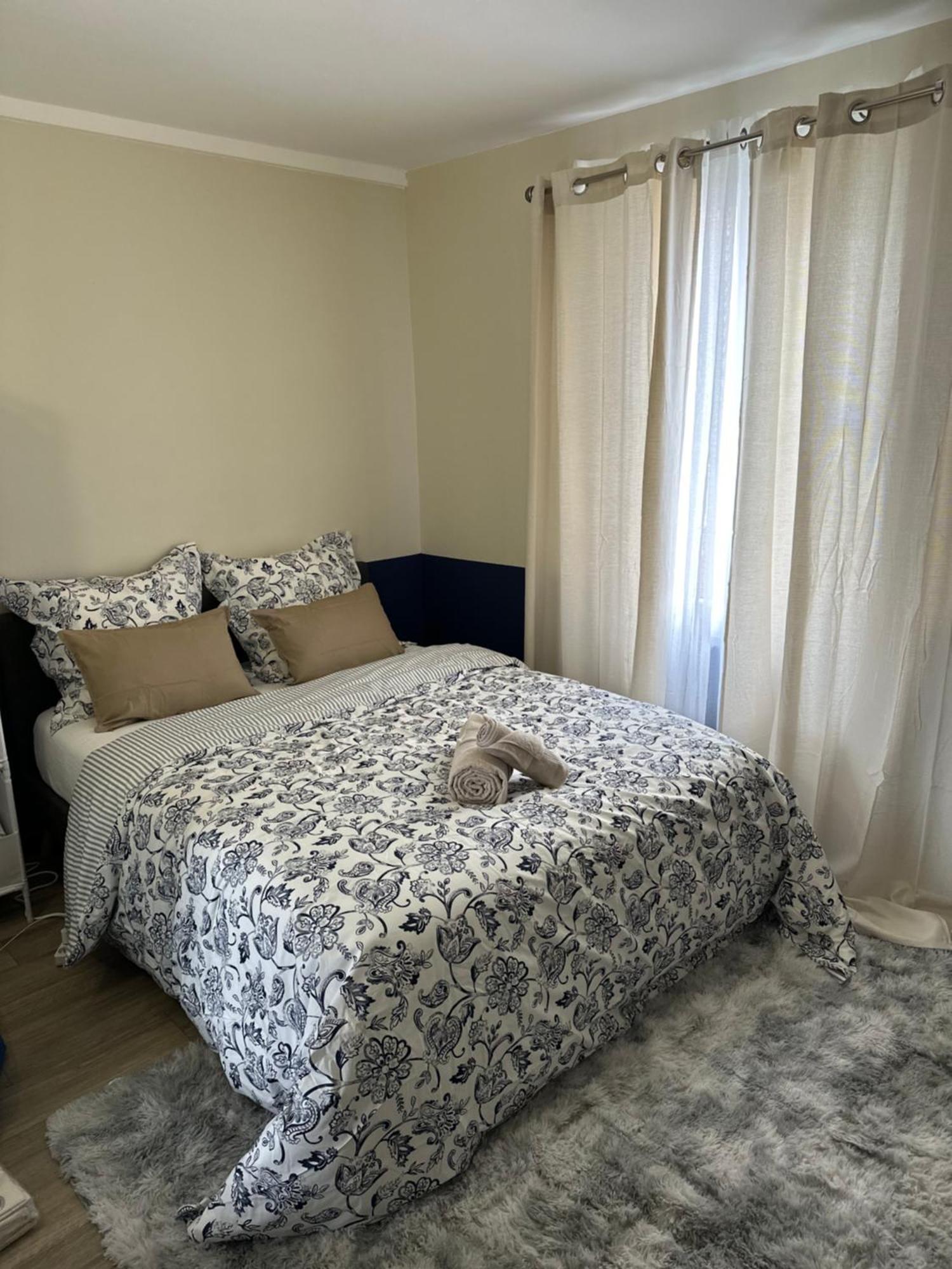 Appartement Tout Confort Rouen Exteriör bild